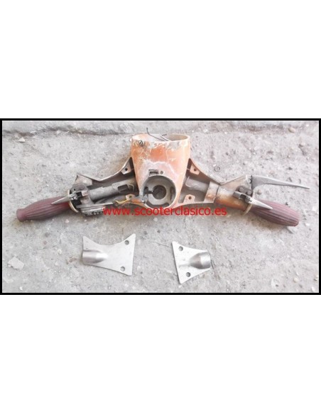 PLETINAS BAJO MANILLAR VESPA 50