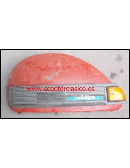 Cofano izquierdo de Vespa 200