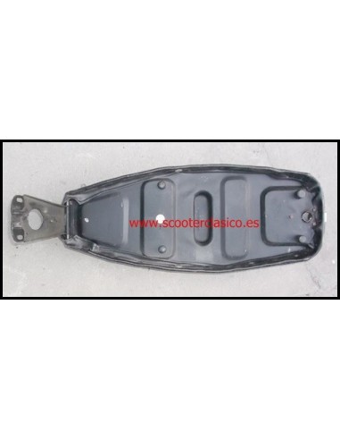 Asiento de Vespa 200 usado