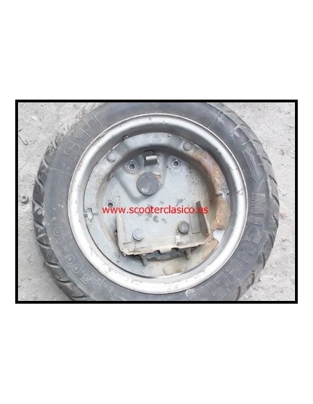 Soporte de la rueda de repuesto con bateria