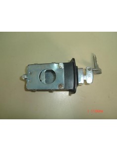 cerradura-asiento-vespa