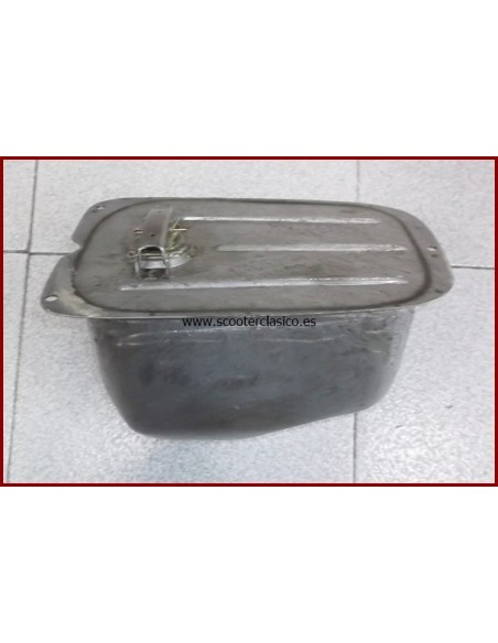 Deposito de Vespa 50