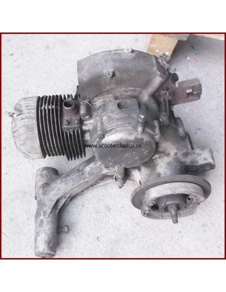 Motor Vespa 150 Sprint