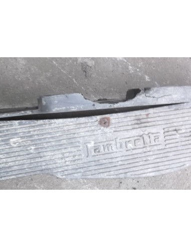 Adorno estriberas Lambretta LD usadas