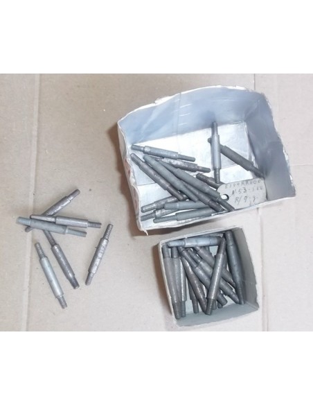 Esparrago carburador TA18