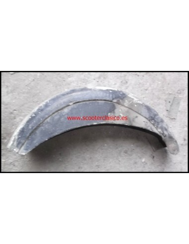 GUARDABARROS TRASERO LAMBRETTA 2&ordf; SEIRE usado