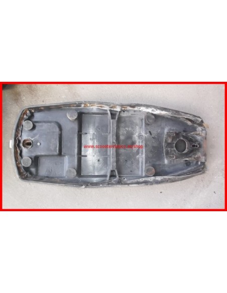 Asiento de Vespa 200 usado