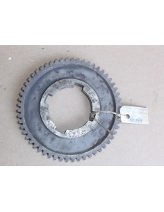 Pi&ntilde;&oacute;n de 1&ordf; de Vespa 125