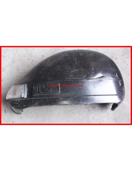 Cofano derecho Vespa antigua